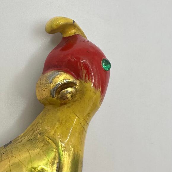Coro 1940s vintage gold plated red enamel rhinestones faux pearl parrot brooch - Picture 4 of 8